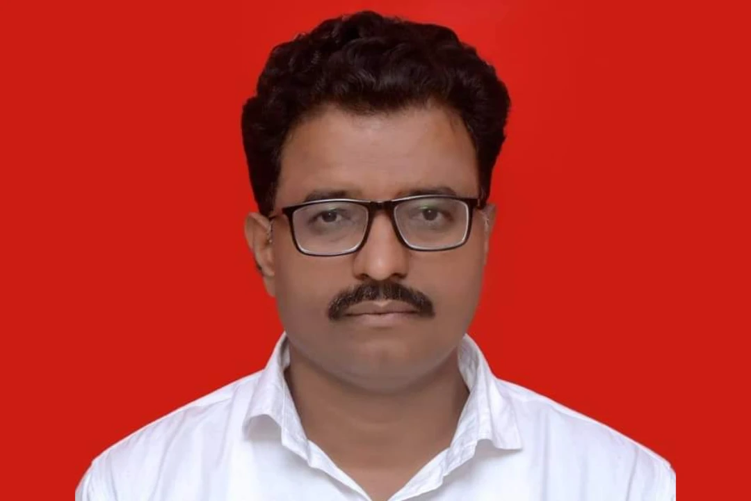 photo-Balasaheb-Labade